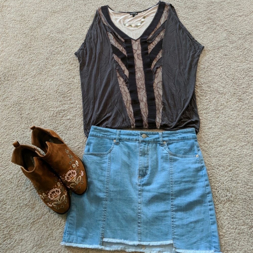 Romantic Express Blouse Sz. L